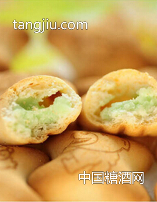 马来西亚EGO金小熊灌心饼干