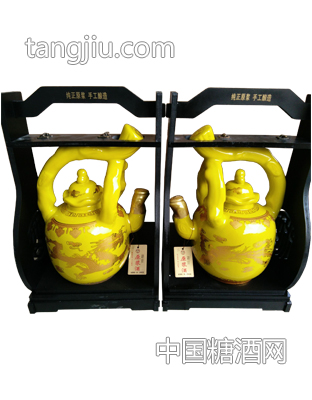 国梦家坛子酒5