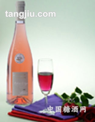 兰朵庄园卡本内桃红葡萄酒