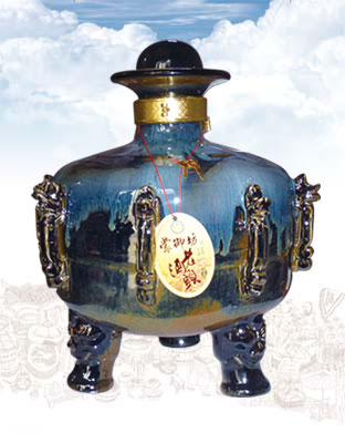 042蒙御坊酒（酒鼎）带锦盒