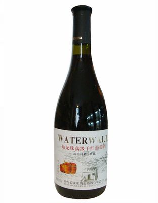 蛇龙珠干红葡萄酒