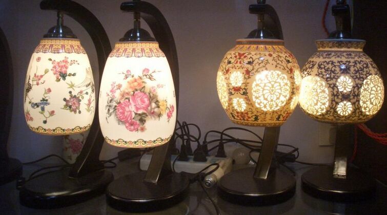 低价供应陶瓷灯具，厂家定制陶瓷灯具