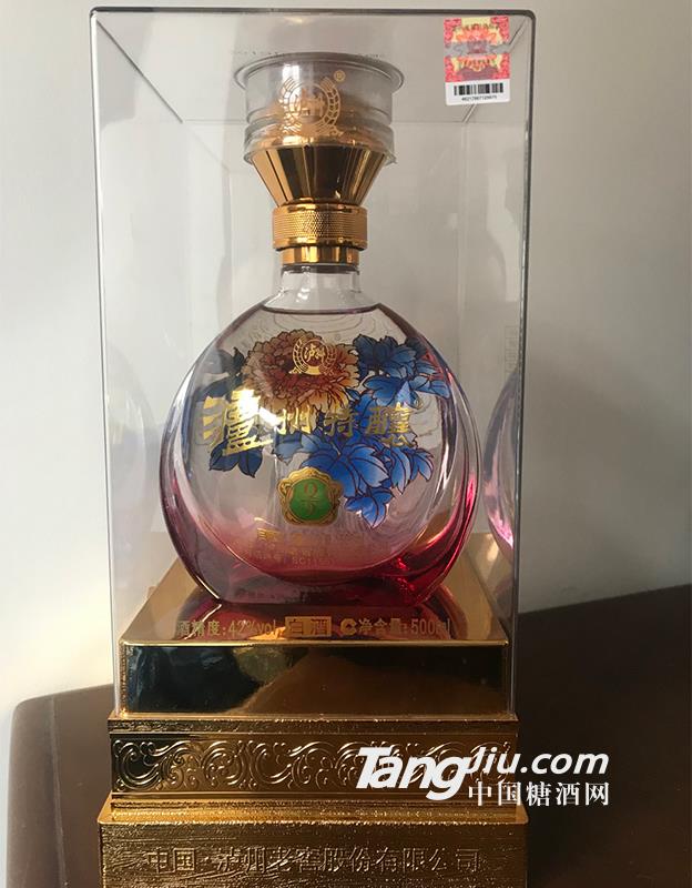 泸州特酿Q942度白酒-500ml