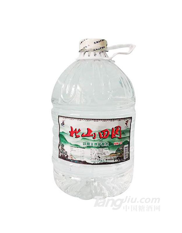 北山田园饮用天然矿泉水5.5L