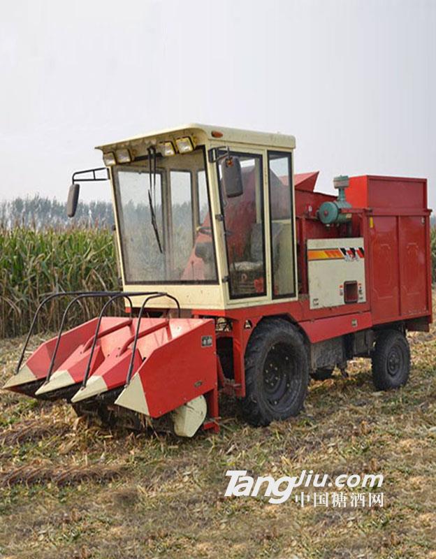 自走式三行玉米收割机-农业设备