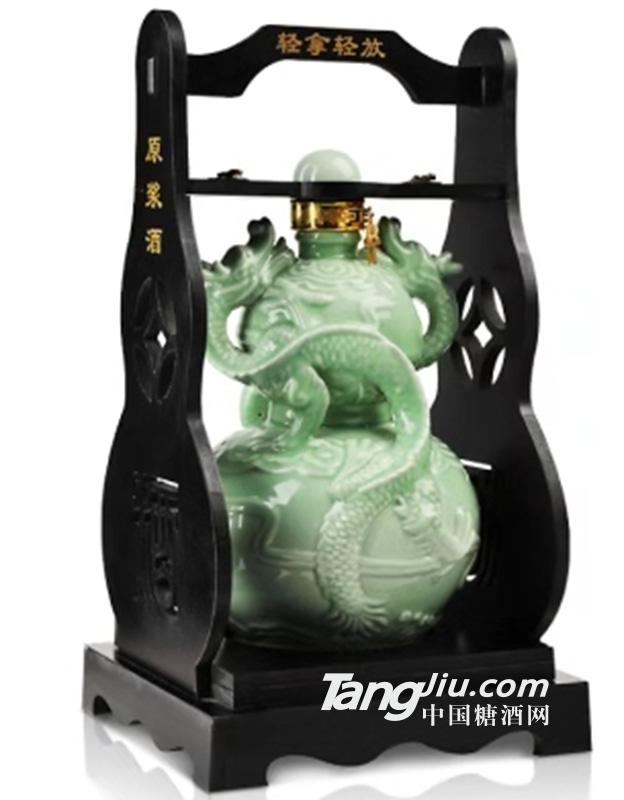 老酒坊 双龙飞天豆青色 500ml