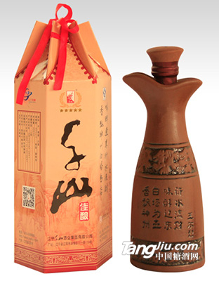 千山佳酿（老泥瓶）