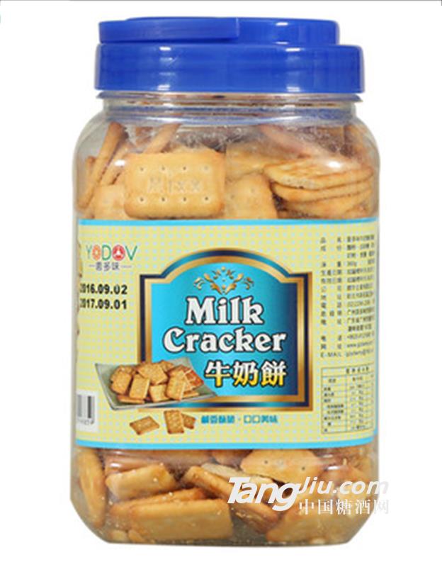 中国台湾休闲食品 牛奶味饼干批发