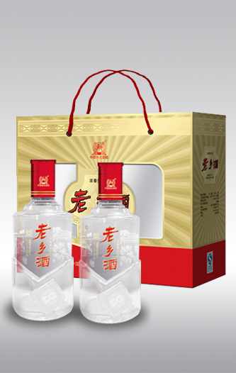 泸州老乡酒（金卡礼盒）