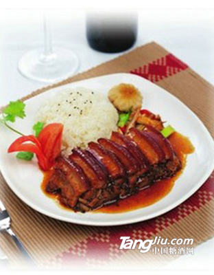 蒸烩煮梅菜扣肉
