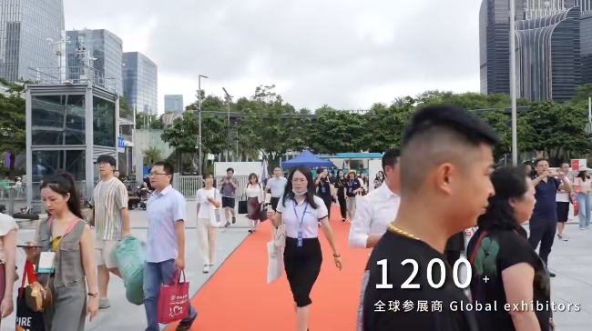 韩国乐天玛特、泰国7-11、印尼大经销商、英国Go Superfoods、加拿大SHINY STAR等大买家都来深圳抢订单啦！