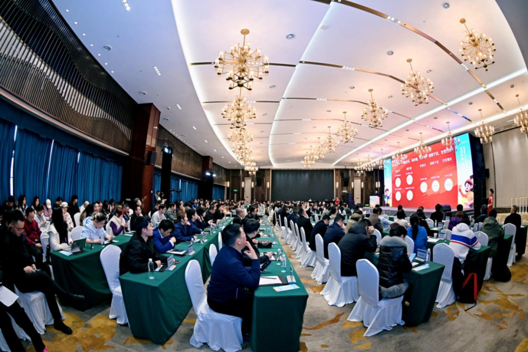 2026中国酒业生态变革创新大会在泸州成功举办