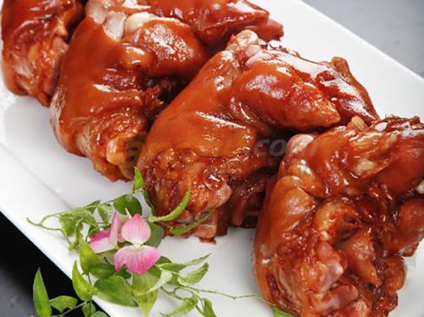 2019第十三届山东国际糖酒会周边必打卡美食——孟家扒蹄.jpg