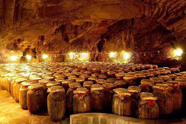 如何构建理想的储酒条件.jpg