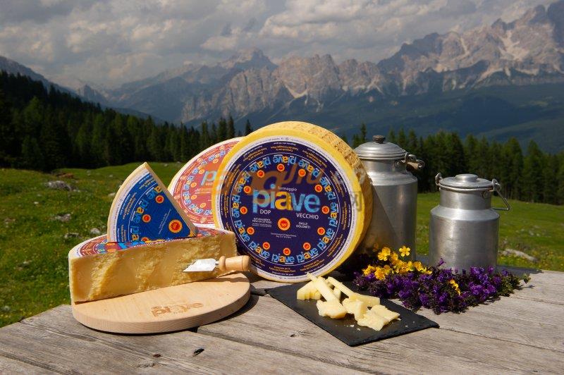 Piave -italian-cheese   mountains.jpg